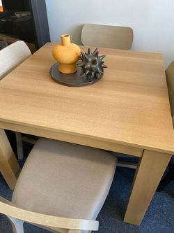 5 PIECE DINING TABLE SET / WE DELIVER 