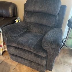 Bob O Pedic Recliner 