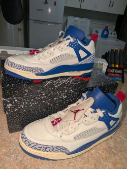 Shoes / slides
