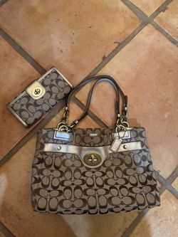 Coach Signature C Tote & Wallet Set Turnlock Gold Trim Brown Khaki Logo