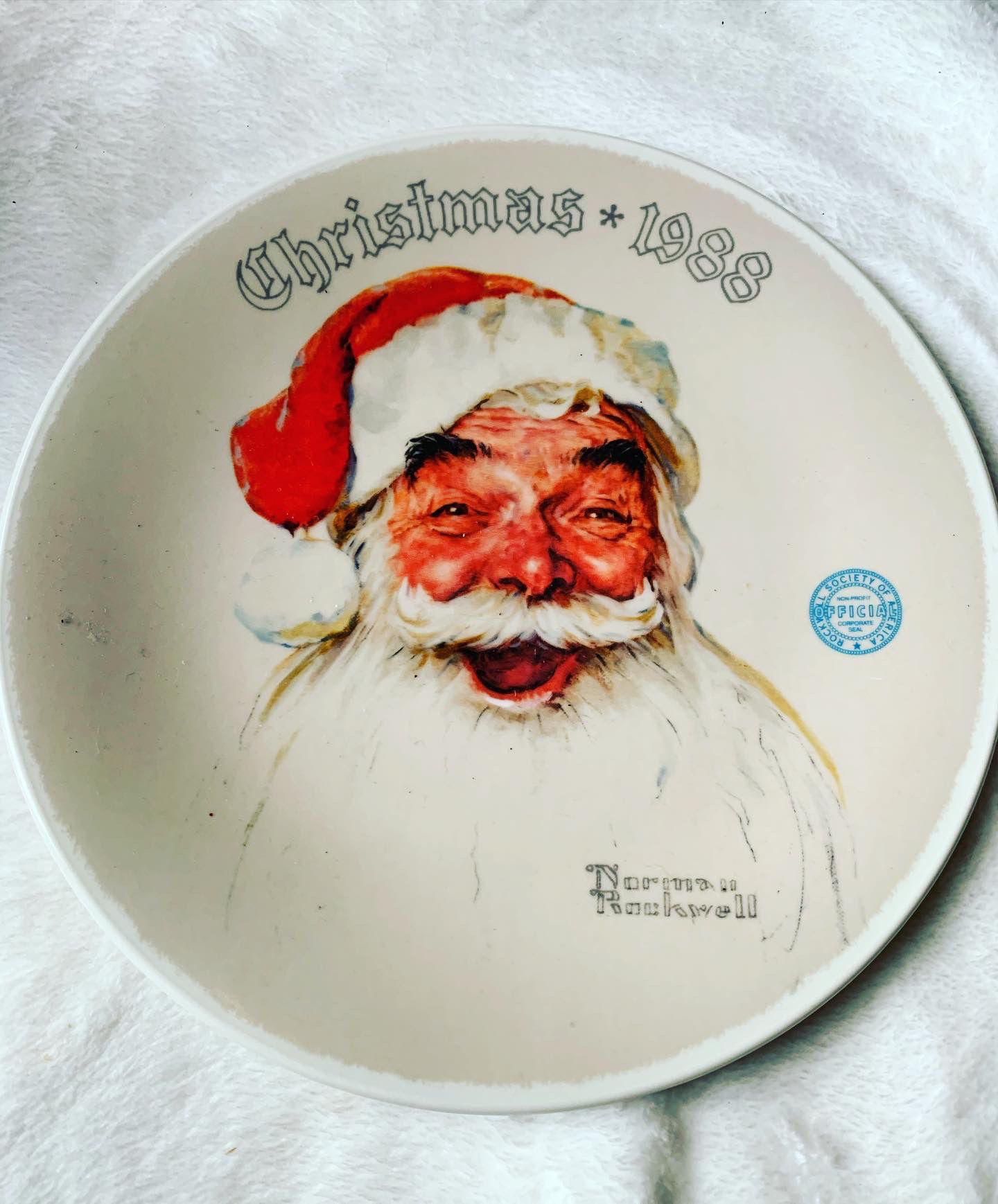 1988 Knowles made vintage Norman Rockwell Christmas plate