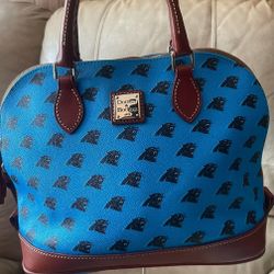 Luxury Dooney And Bourke Purse
