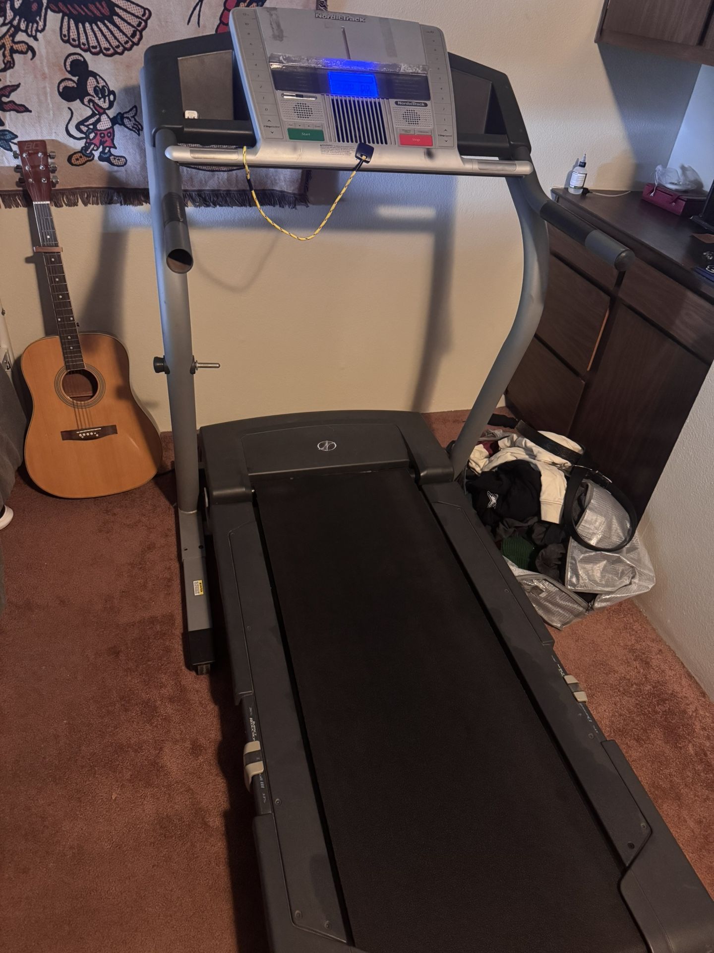 NORDICTRACK Foldable Treadmill