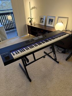 88 Key MIDI Keyboard Native Instruments Komplete Kontrol S88