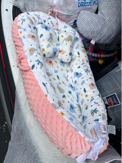 Baby memory foam lounger