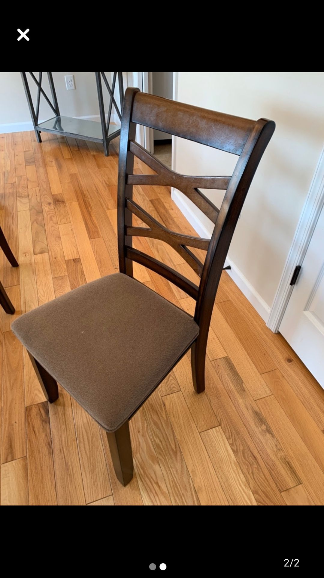 Kitchen table with 5 chairs