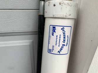 Driveway guard
