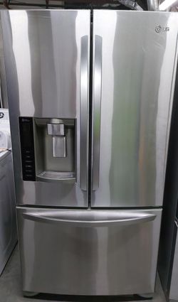 Elegant LG French Door Fridge with LED Lighting