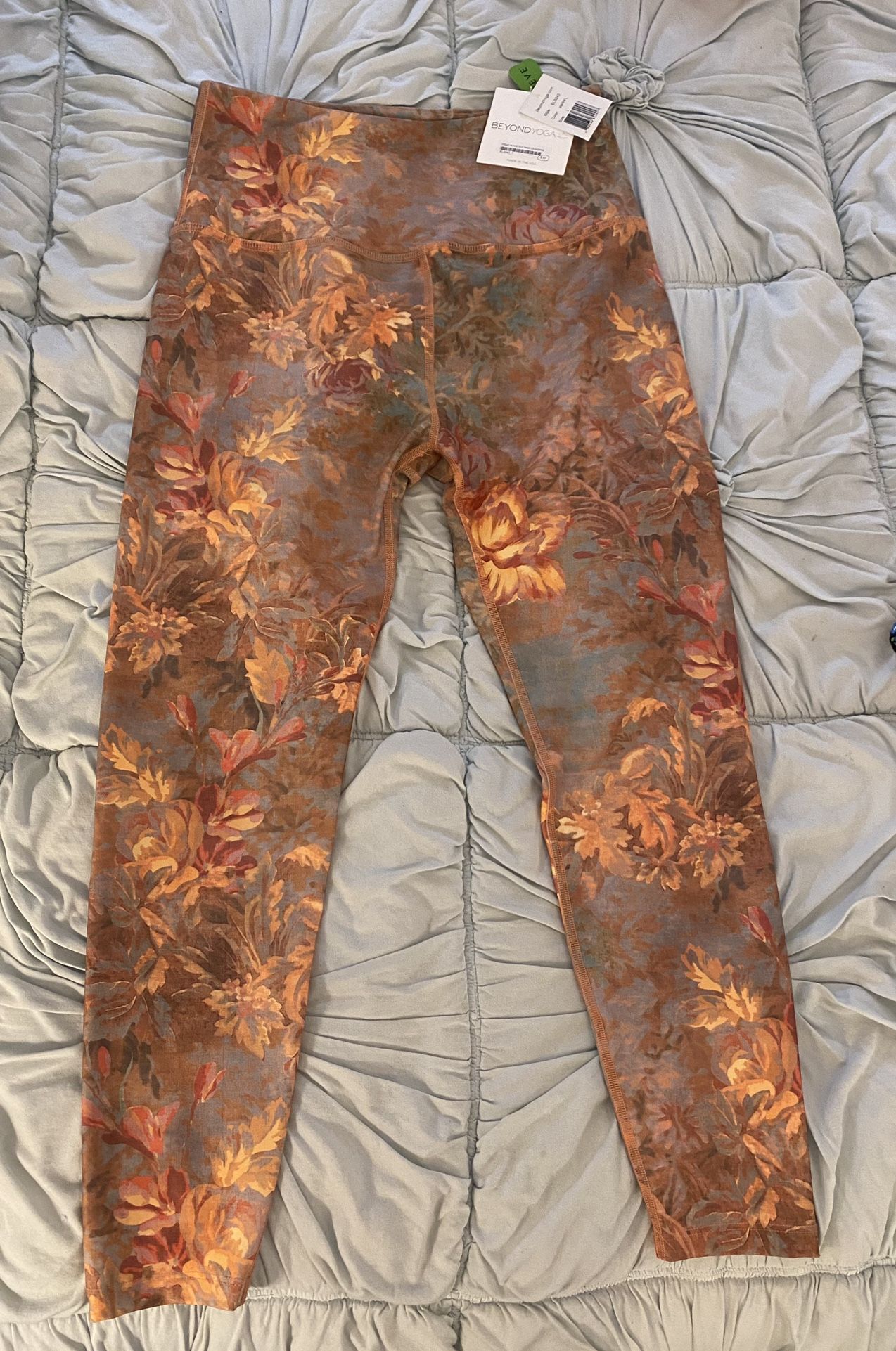 Yoga Pants-NEW workout or leisure pants - yoga, fitness Beyond Yoga brand