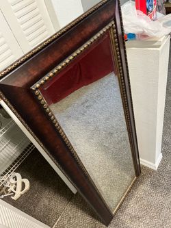 5 ft mirror 10$ move out sale