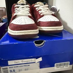 NIKE SB DUNK LOW ANCHORMAN 2009  Sz. 9.5m