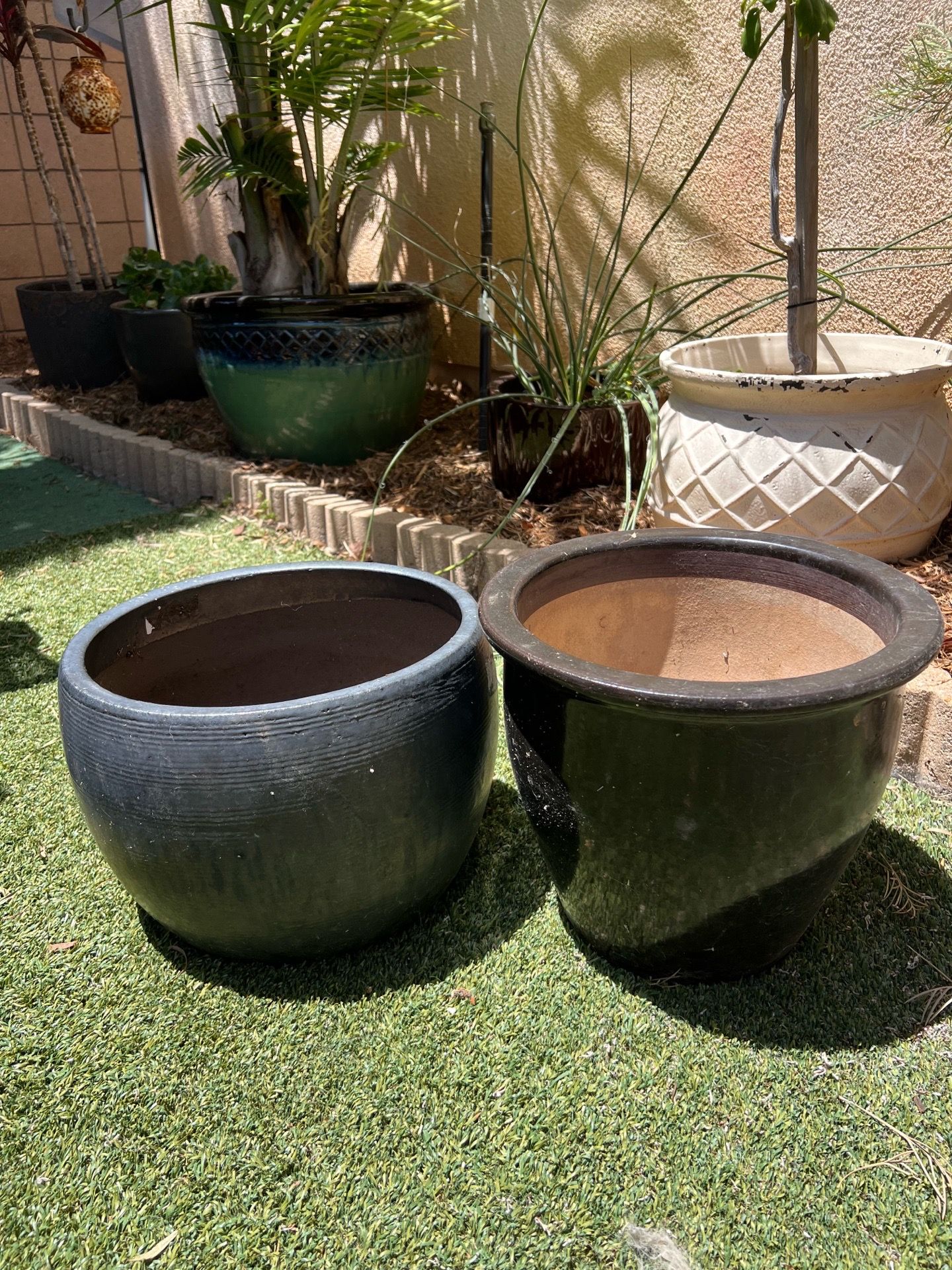 Large Black Planters – Set of 2