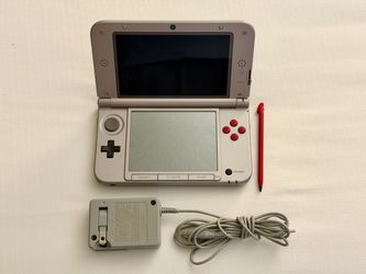 Nintendo 3DS XL Console Nes