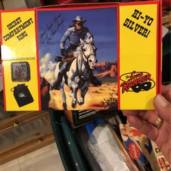 The lone ranger secret compartment ring￼