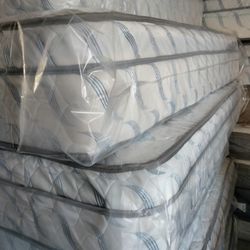 Queen Mattress Box Spring 