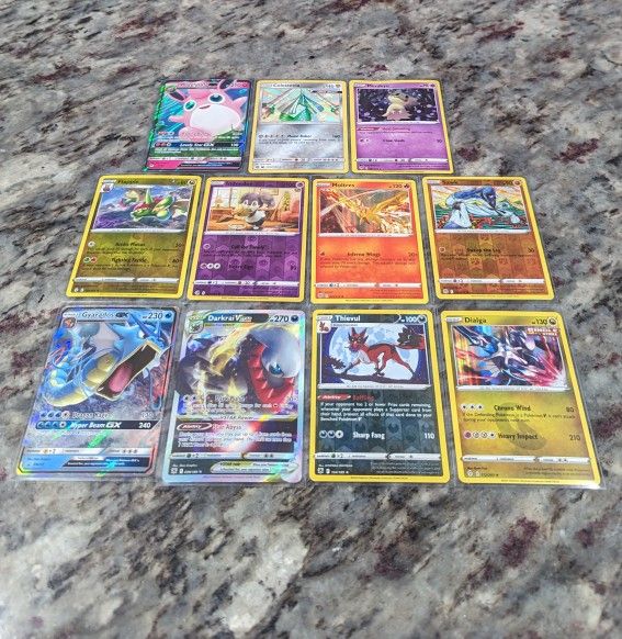 Pokemon Cards Lot