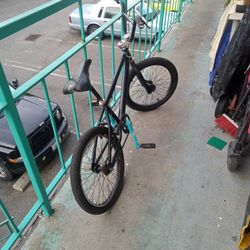 Dk BMX Bike 300.00 Obo 