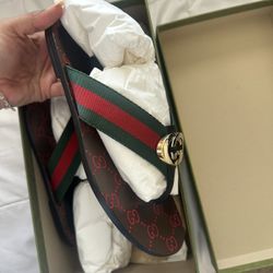 Gucci Women Sandals 