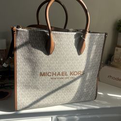 Michael Kors Tote Bag