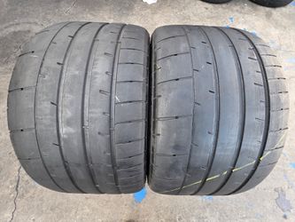 2 USED TIRE GOODYEAR 305/30/20