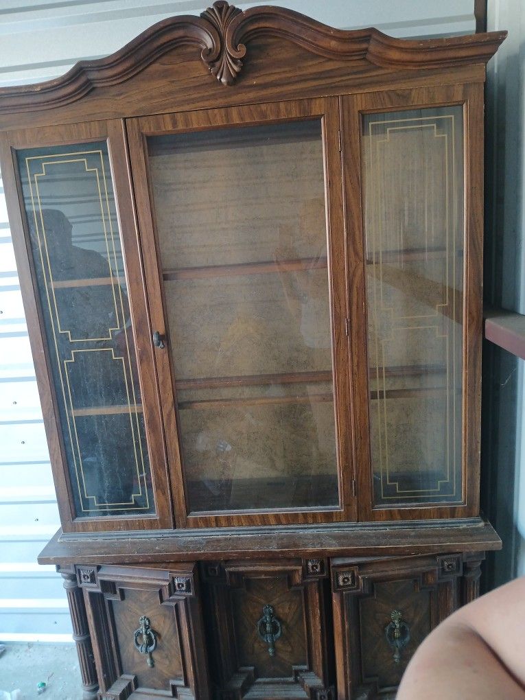 China Cabinet 