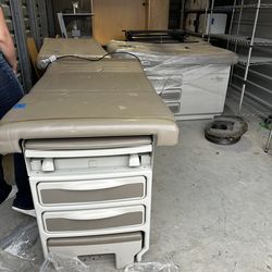 Ritter 204 Medical Examination Table