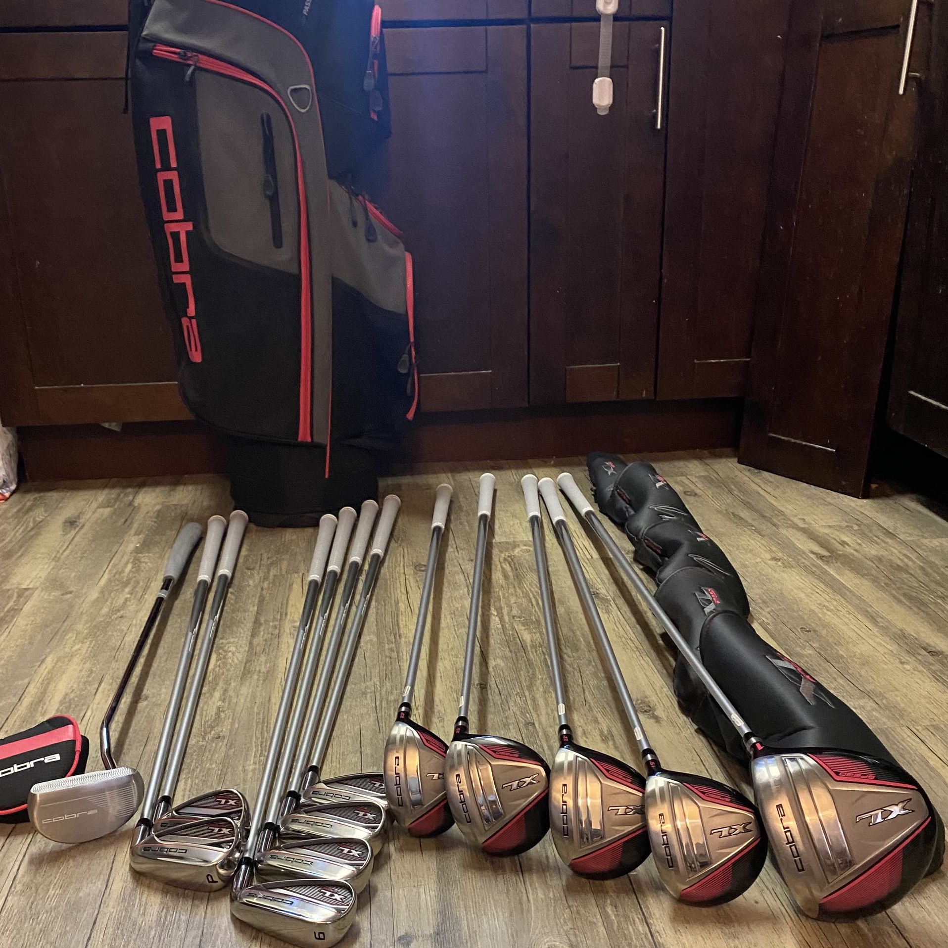 Women’s Cobra XL Speed Women’s Hot Pink Golf Set