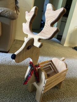 Handcrafted Wooden Reindeer Planter / Holiday Décor