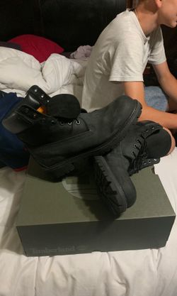 All black timberland boots