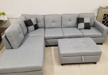 Brand New Light Gray Linen Sectional With Storage Ottoman & 2 Decorative Pillows