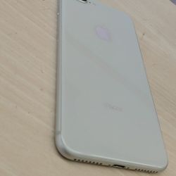 iPhone 8 Plus 64gb International Unlocked 