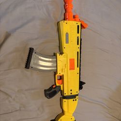 Fortnite gun