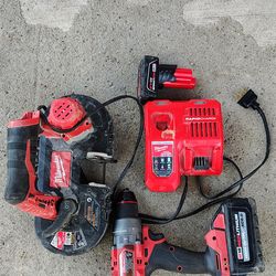 Milwaukee tool set
