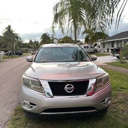 2014 Nissan Pathfinder 
