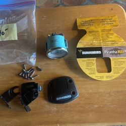 Humminbird Piranha Max 10 Fish finder