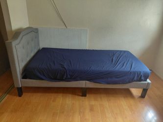 Single size bed