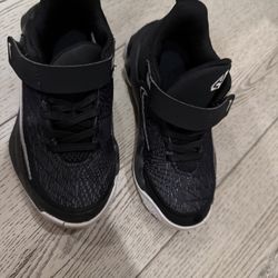 Giannis Immortality 4 Size 10.5c For Little Kids 