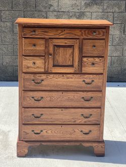 Lexington (Bob Timberlake collection) 9 drawer highboy chest