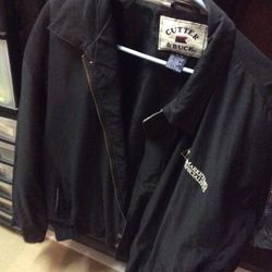 Men’s XL Zippered Windbreaker/ Rain Jacket 