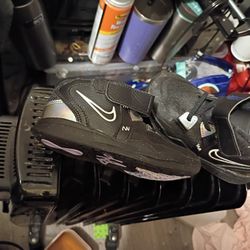 Nike Kyrie Infinity Toddler Boy Size Shoes 