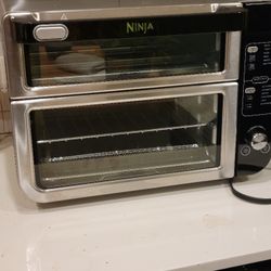 Ninja Air Fry/oven Just Like New