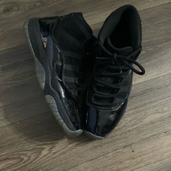 Jordan 12 Cap & Gown