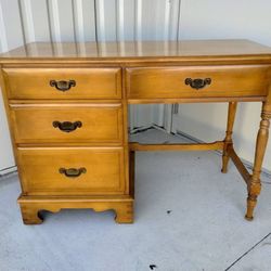 Vintage 1960's Rock Maple Desk - Like New Condition! - $225