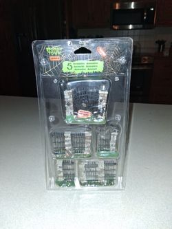 LEMAX HALLOWEEN SPOOKY TOWN 5 IRON GATES/FENCES NEW FACTORY SEALED
