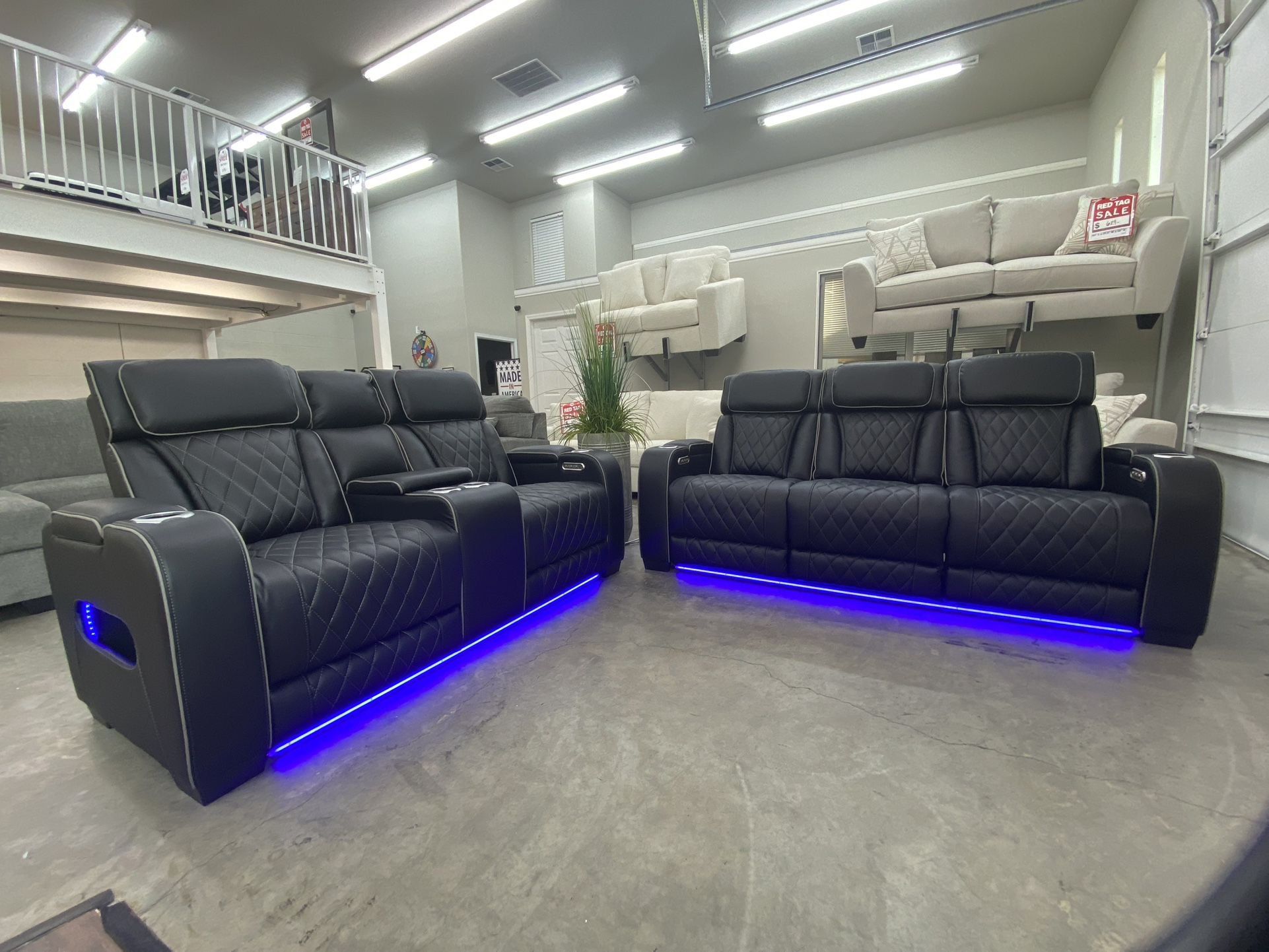 2pc Power Reclining Sofa And Loveseat Set 