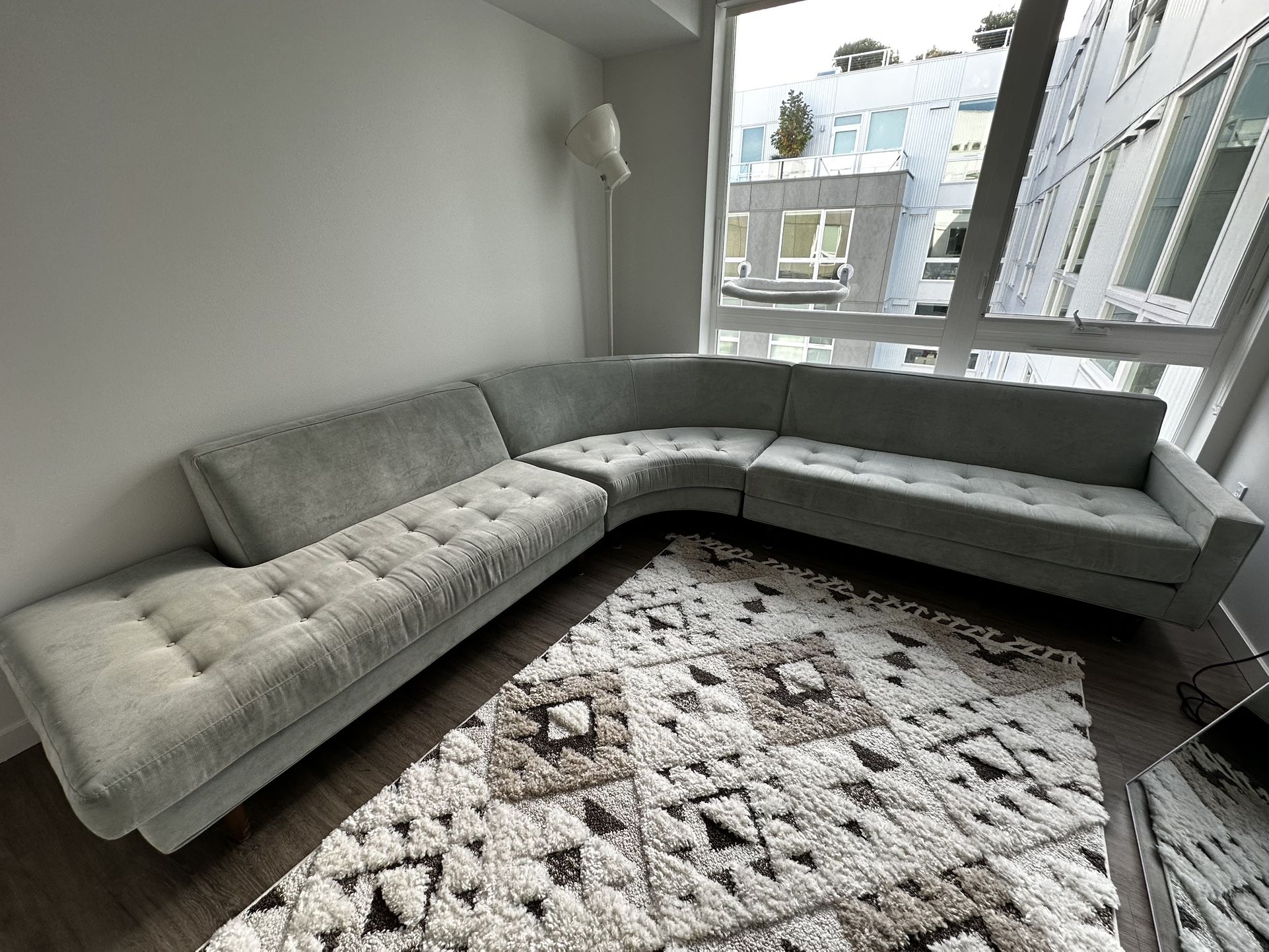 Jonathan Louis Ingrid Sectional Sofa – 3-Piece