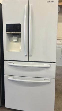 Samsung French Door  White Refrigerator Fridge
