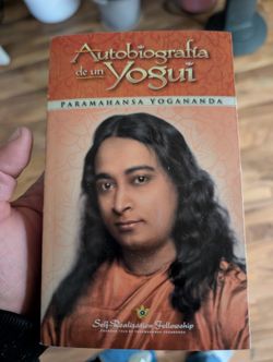 Autobiography Of Yogonanda (Spanish)