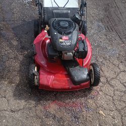 Makina Toro Self-propelled $140