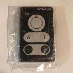 New Olympus Camedia Remote Control / Will Need A New Battery 